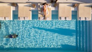 GR Ydor Panoramic Large Pool Luxurious Poolside
